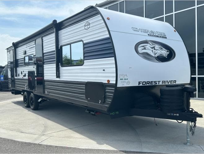 2024 Airstream Flying Cloud 30FB